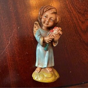 Vintage Wooden Italian Angel Nativity Carving Statuette With Roses